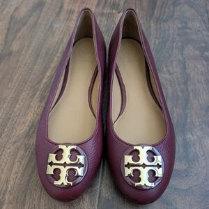 Tory Burch 7 Burgundy Reva Leather Ballet Flats Like New Pebbled